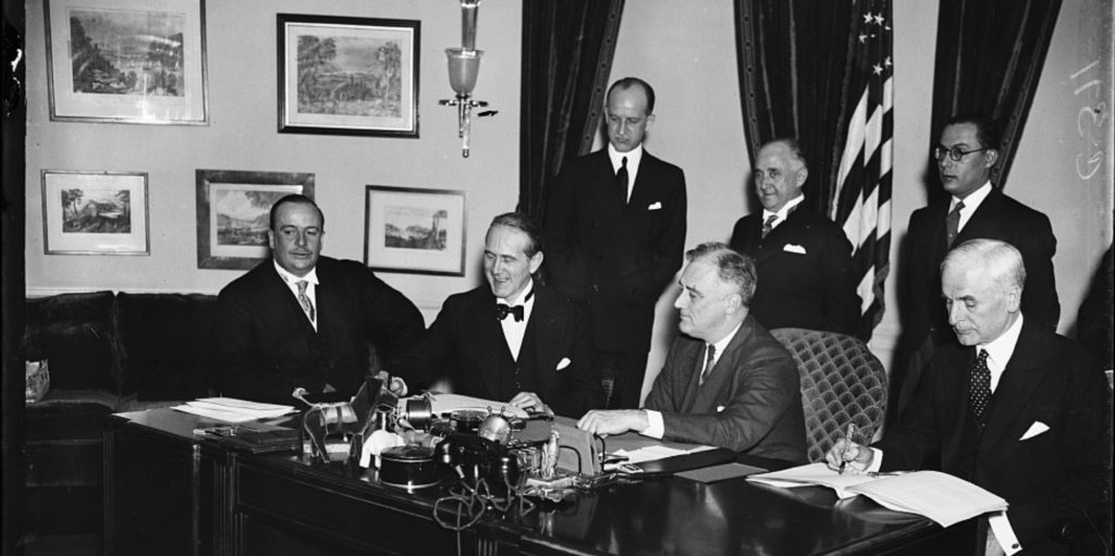 Signing of 1935 US-Brazil FTA