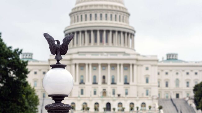 Senators, House Reps Convince Commerce To Move Ahead On China Solar Investigation