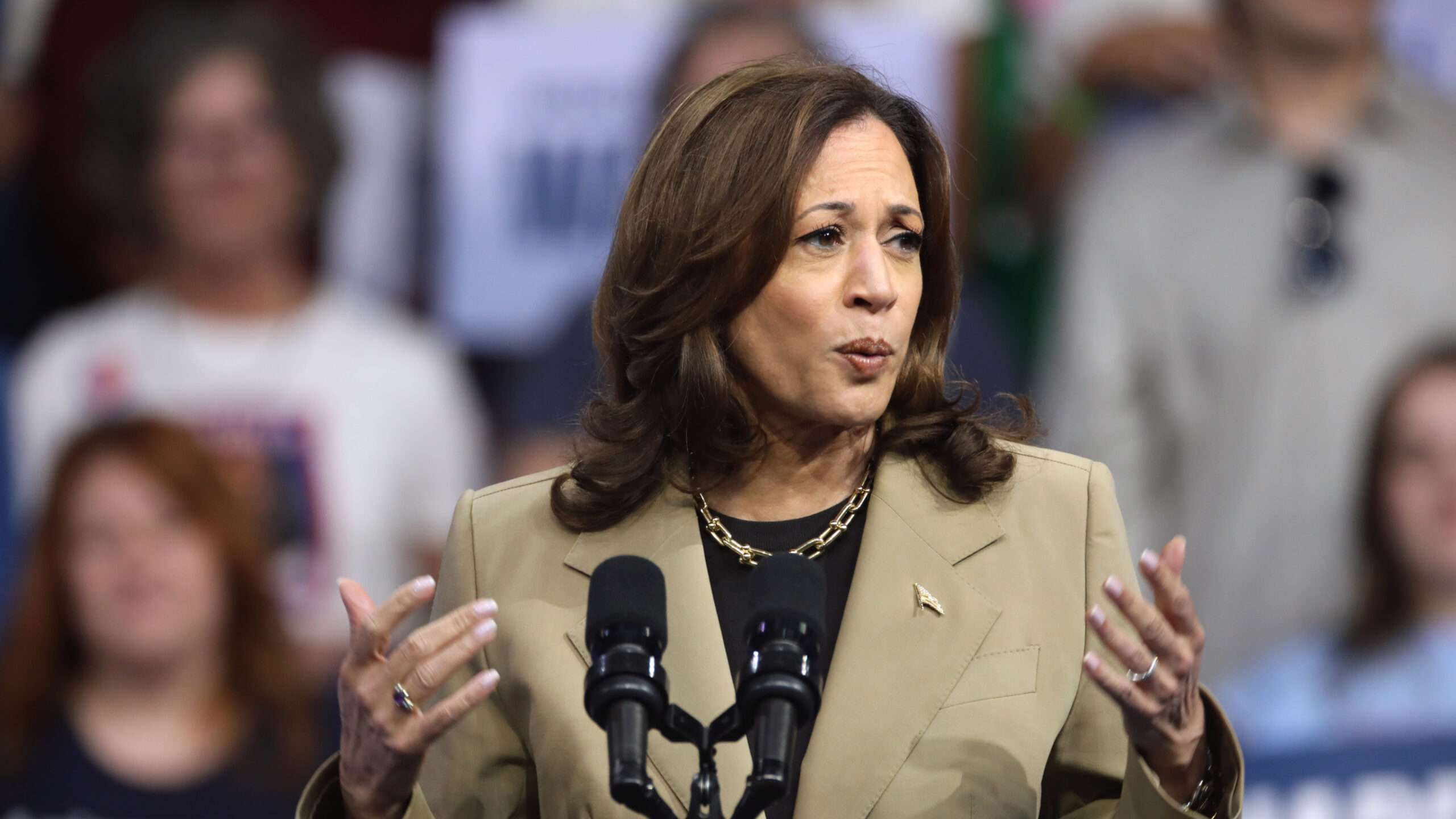 Kamala Harris Talks ‘Industrial Strength’ And Leading in Future Manufacturing Sectors