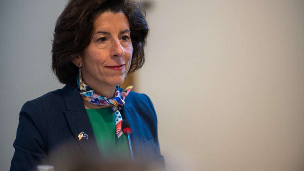 Gina Raimondo Gets Letter In Support of Solar Tariffs from Steel Union Workers