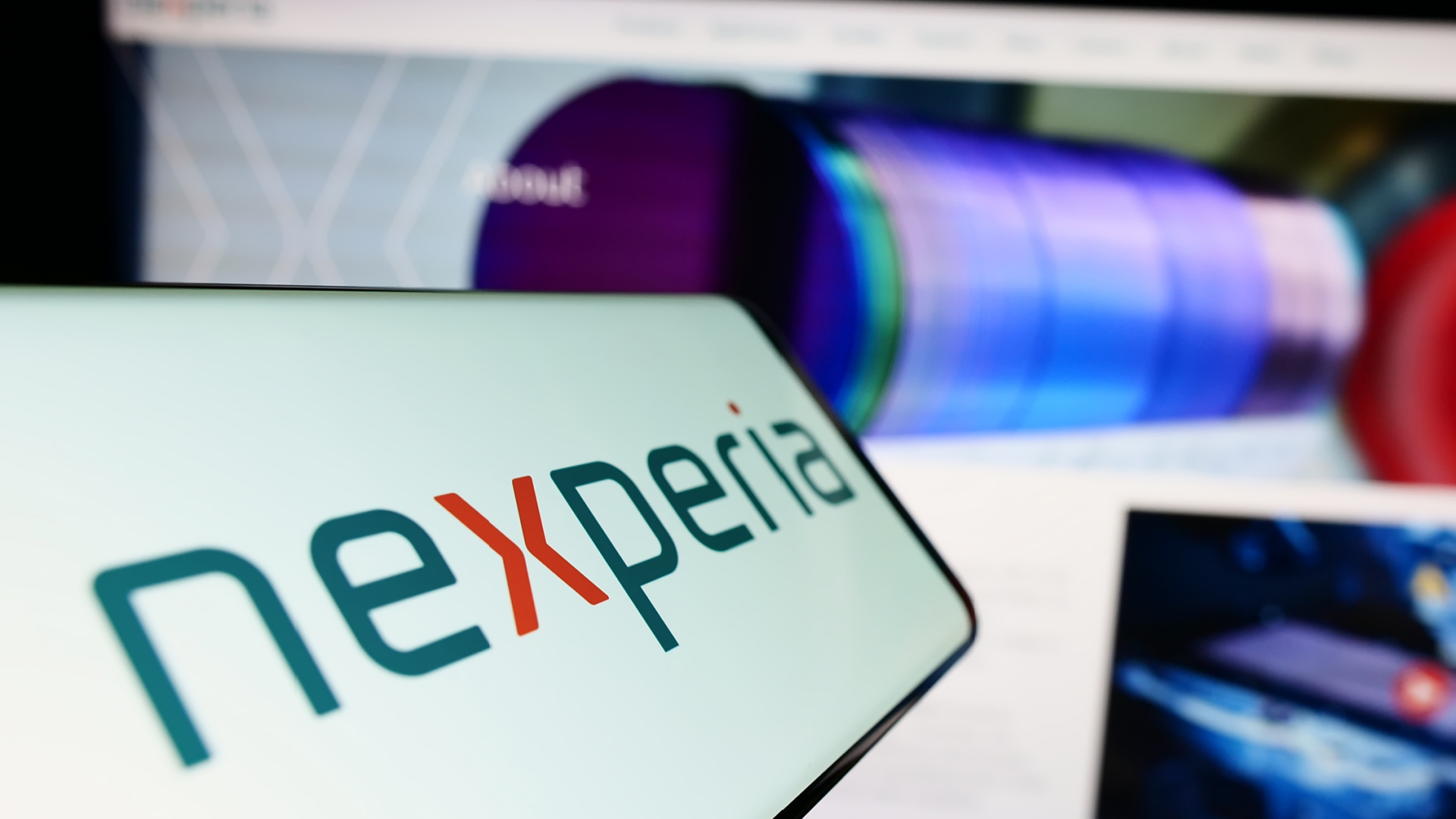 Why Do Western Governments Keep Folding to China? Nexperia Serves Up Another Example.